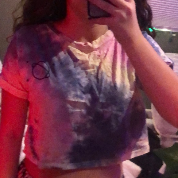 Romwe tie dye moon crop top - Picture 2 of 3
